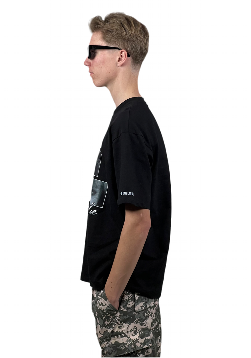 EYES NEVER LIE OVERSIZED T-SHIRT