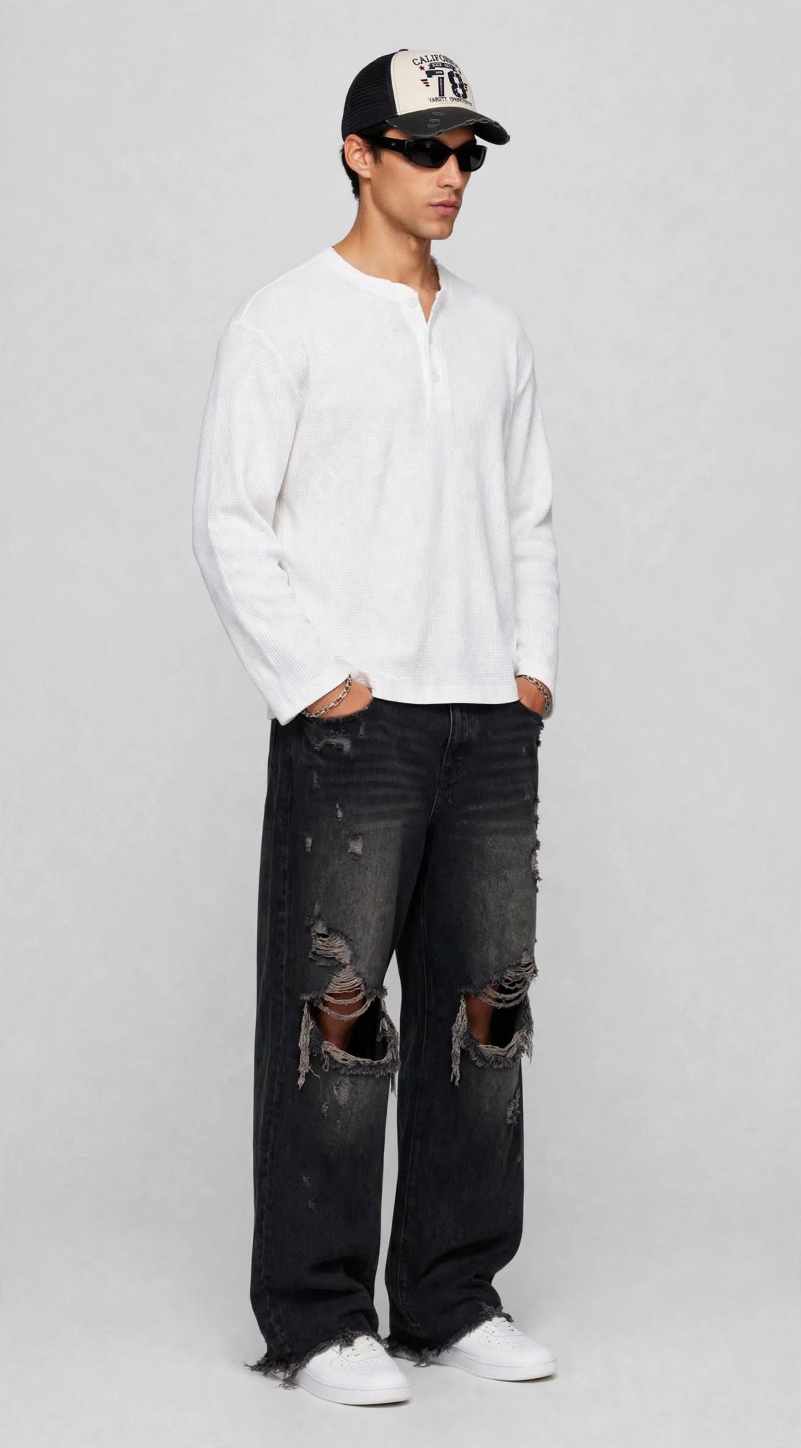 BASIC WHITE HENLEY