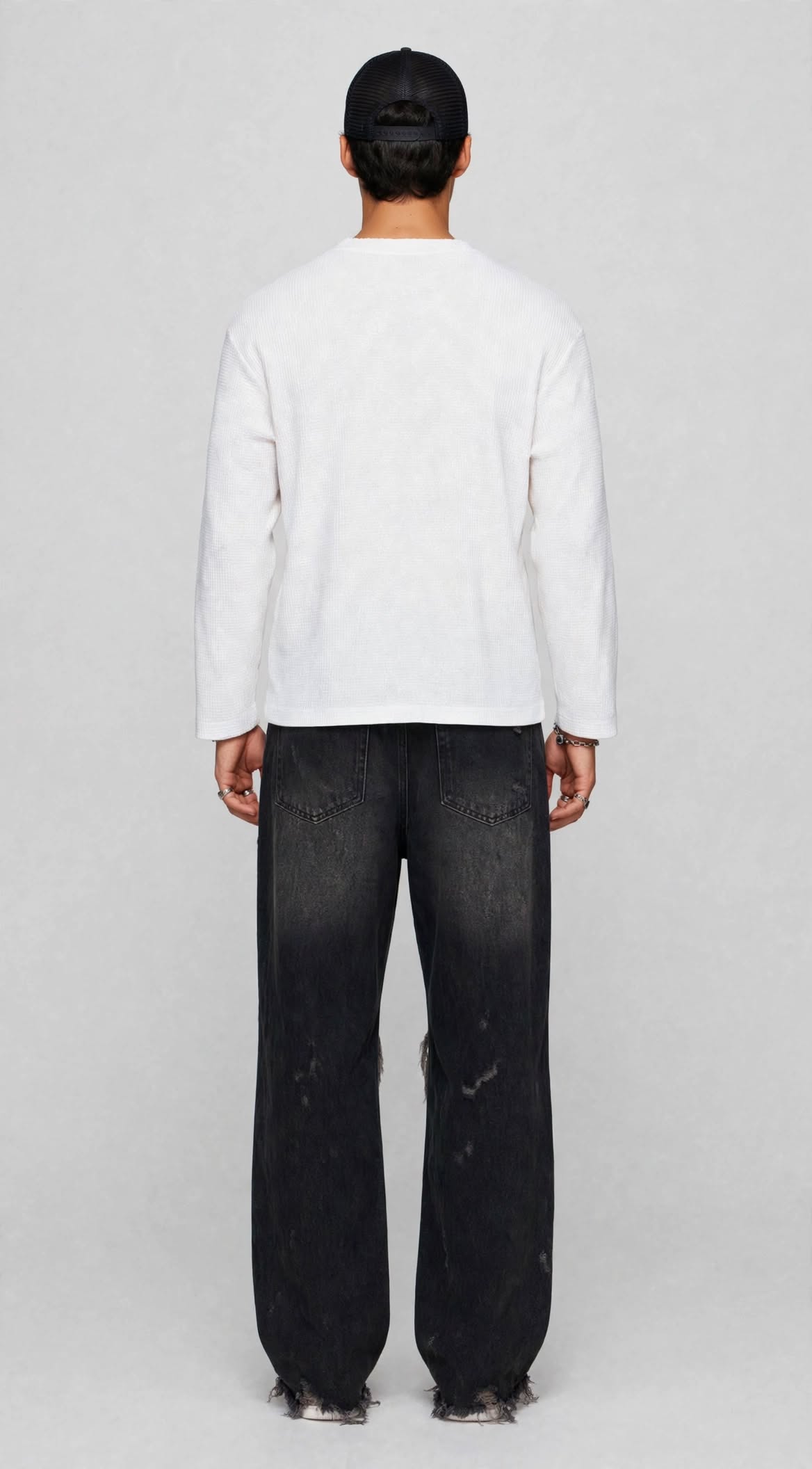 BASIC WHITE HENLEY