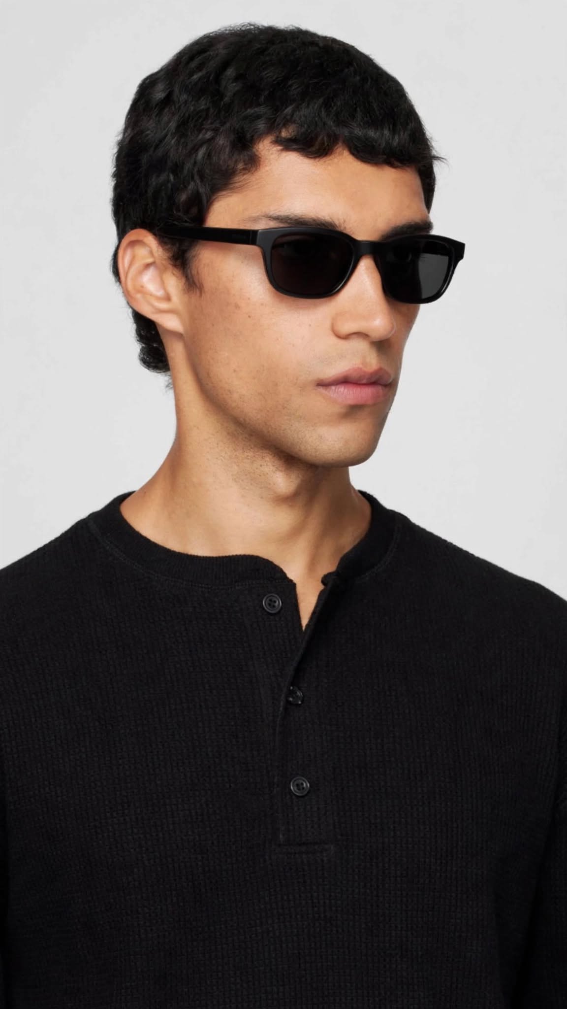 BASIC BLACK HENLEY