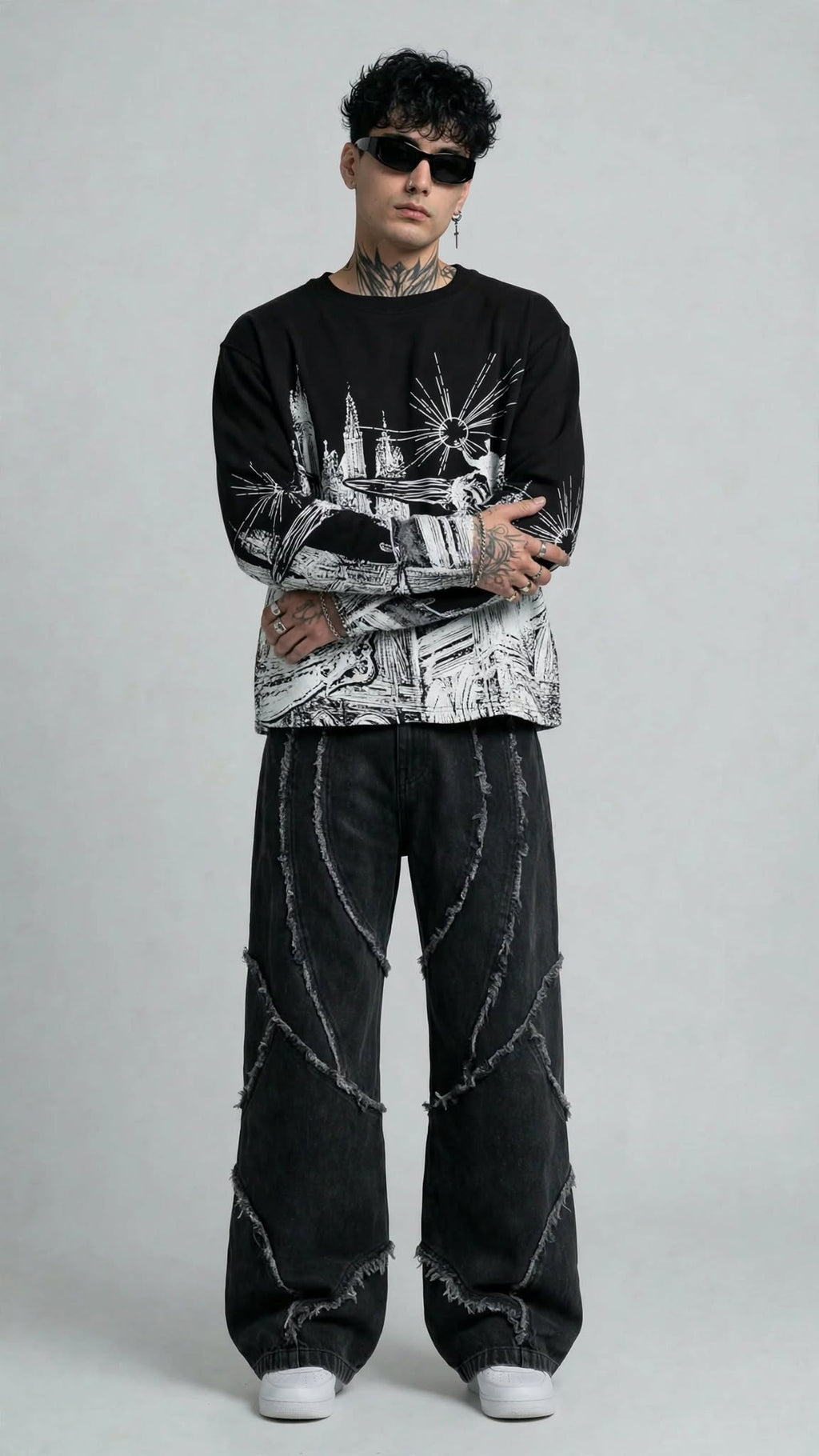 THE SIGNATURE FULL SLEEVE T-SHIRT