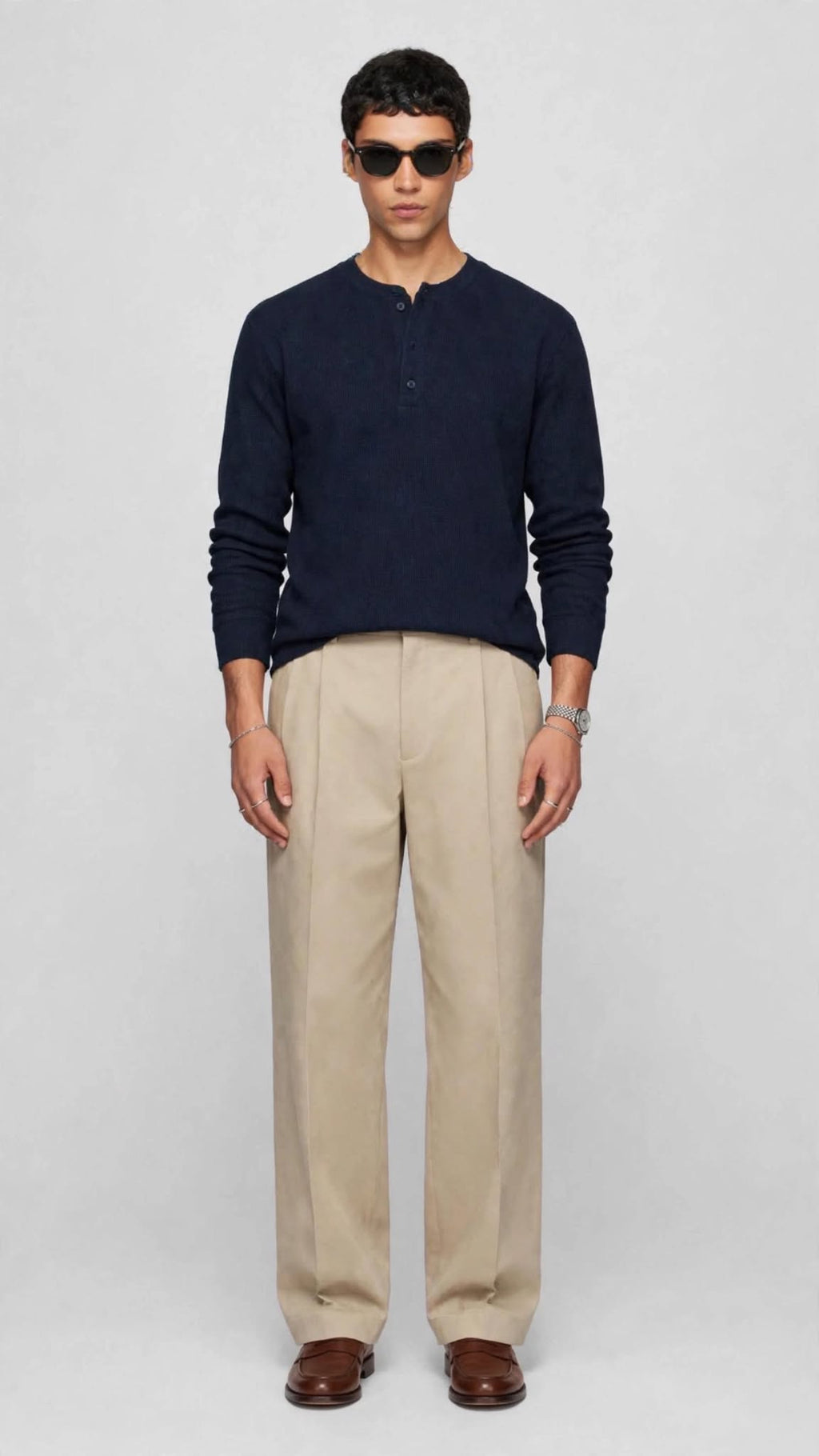 BASIC NAVY BLUE HENLEY