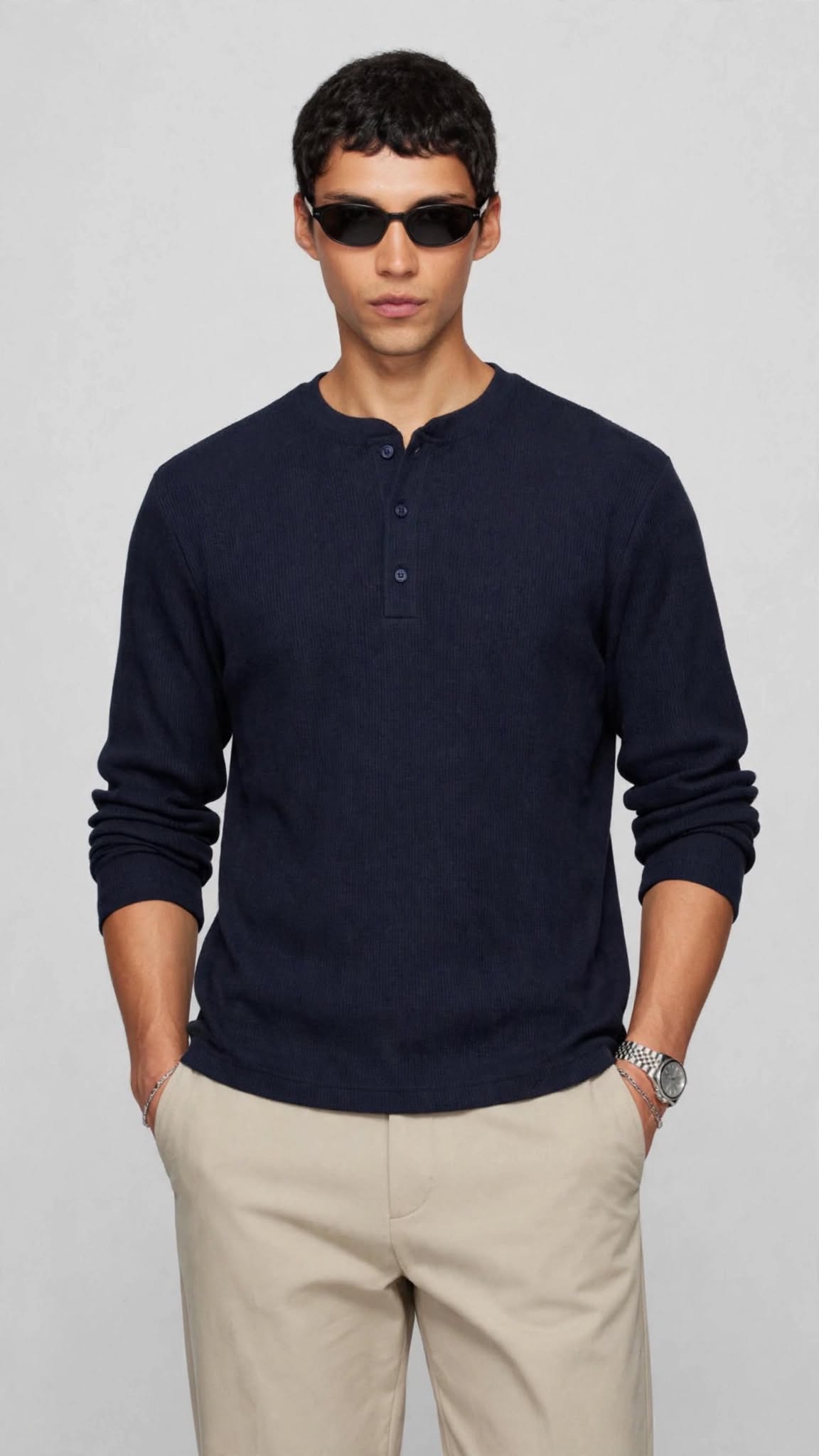 BASIC NAVY BLUE HENLEY