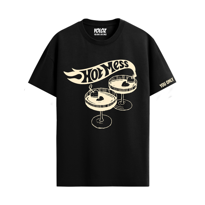 HOT MESS BLACK REGULAR FIT T-SHIRT