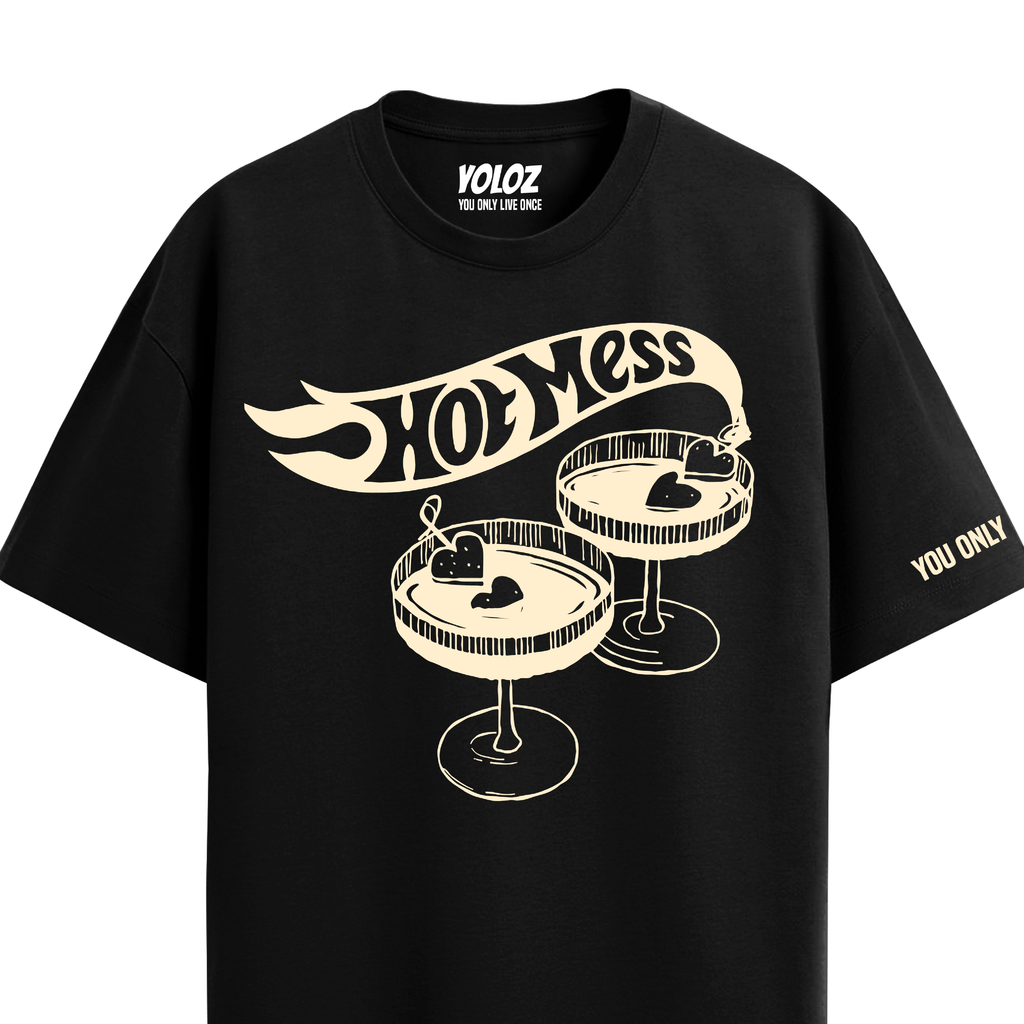 HOT MESS BLACK OVERSIZED T-SHIRT