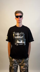 EYES NEVER LIE OVERSIZED T-SHIRT